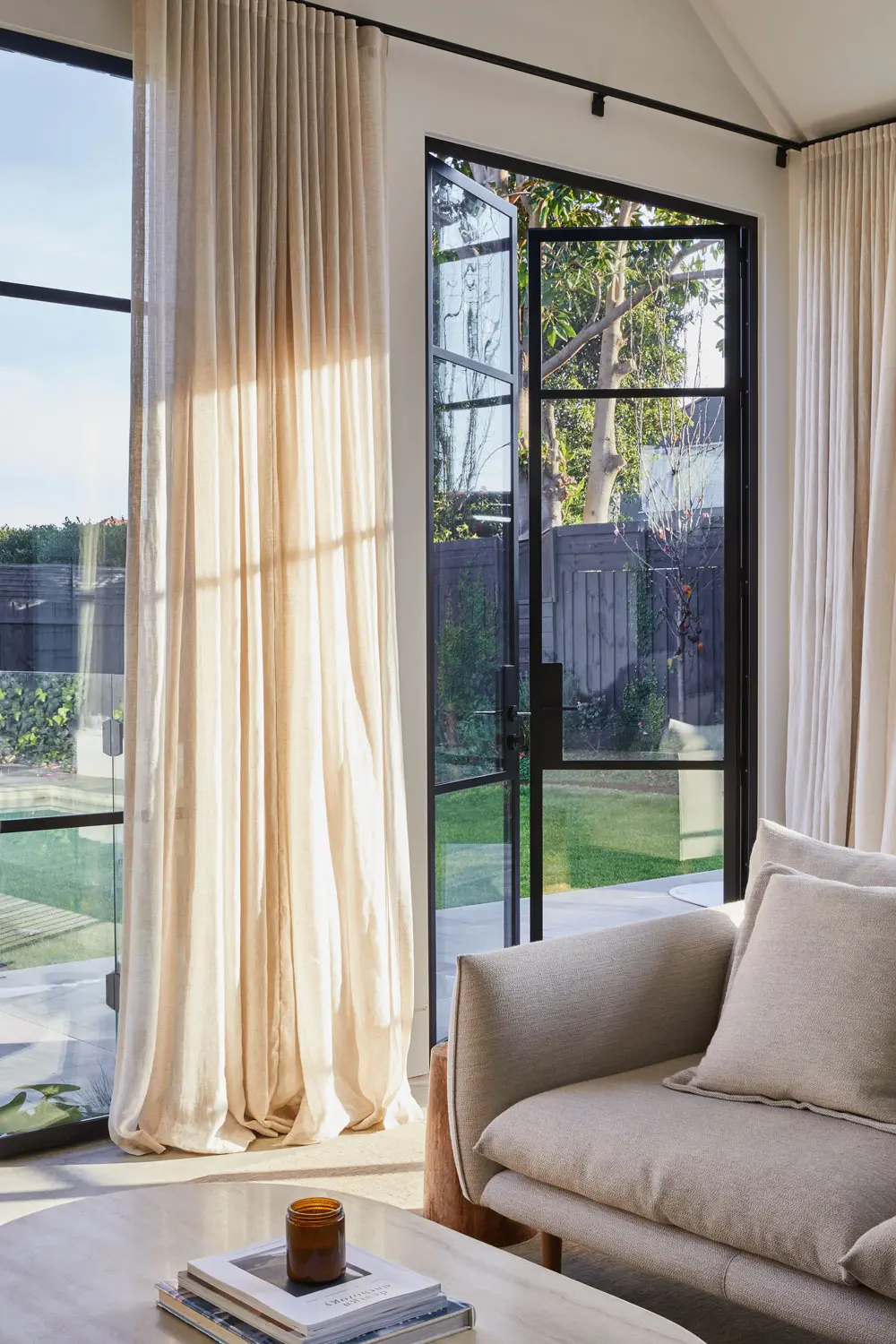 Metro-Steel-Windows-Lincoln-House-033