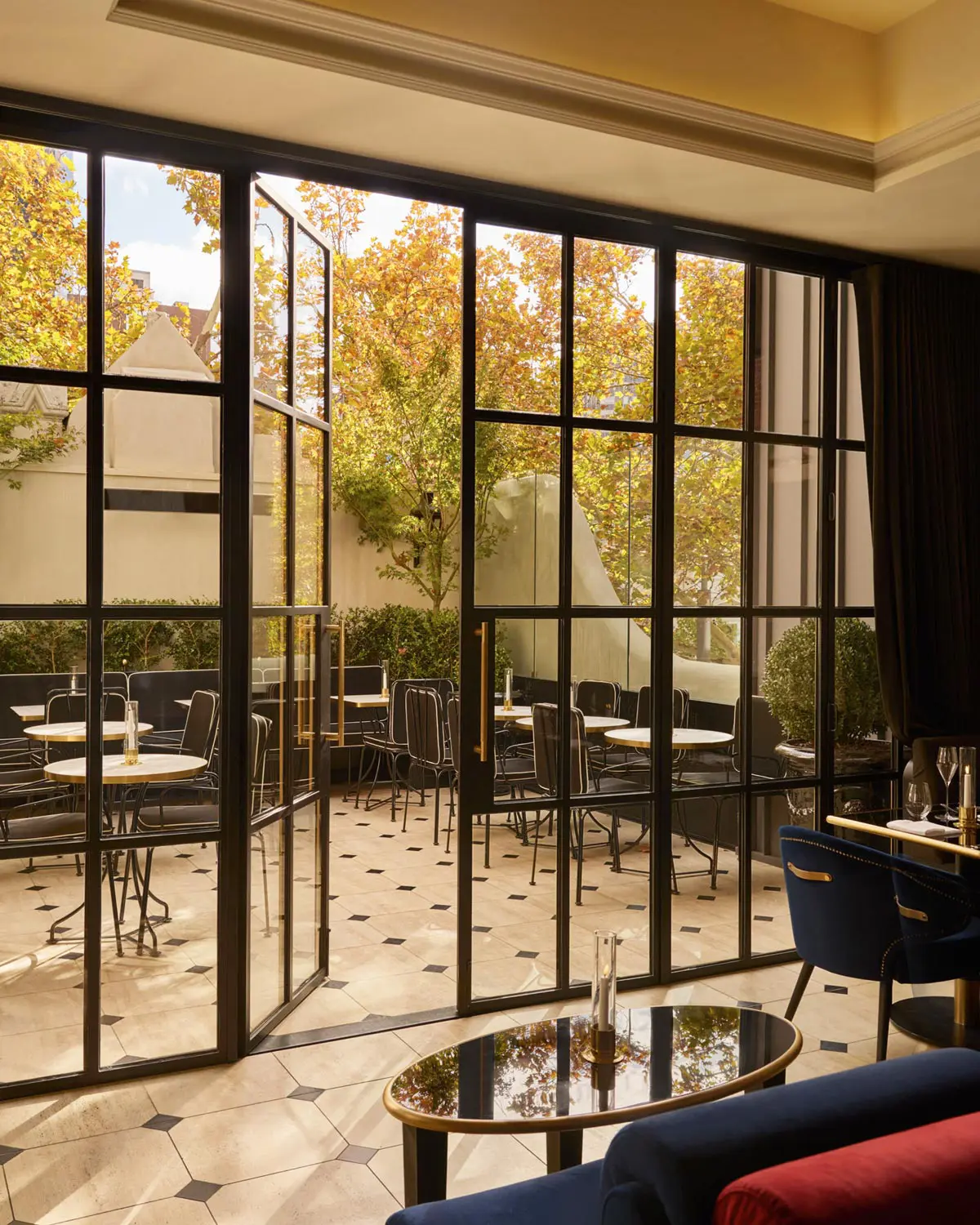 Metro-Steel-Windows-Maison-Batard–15
