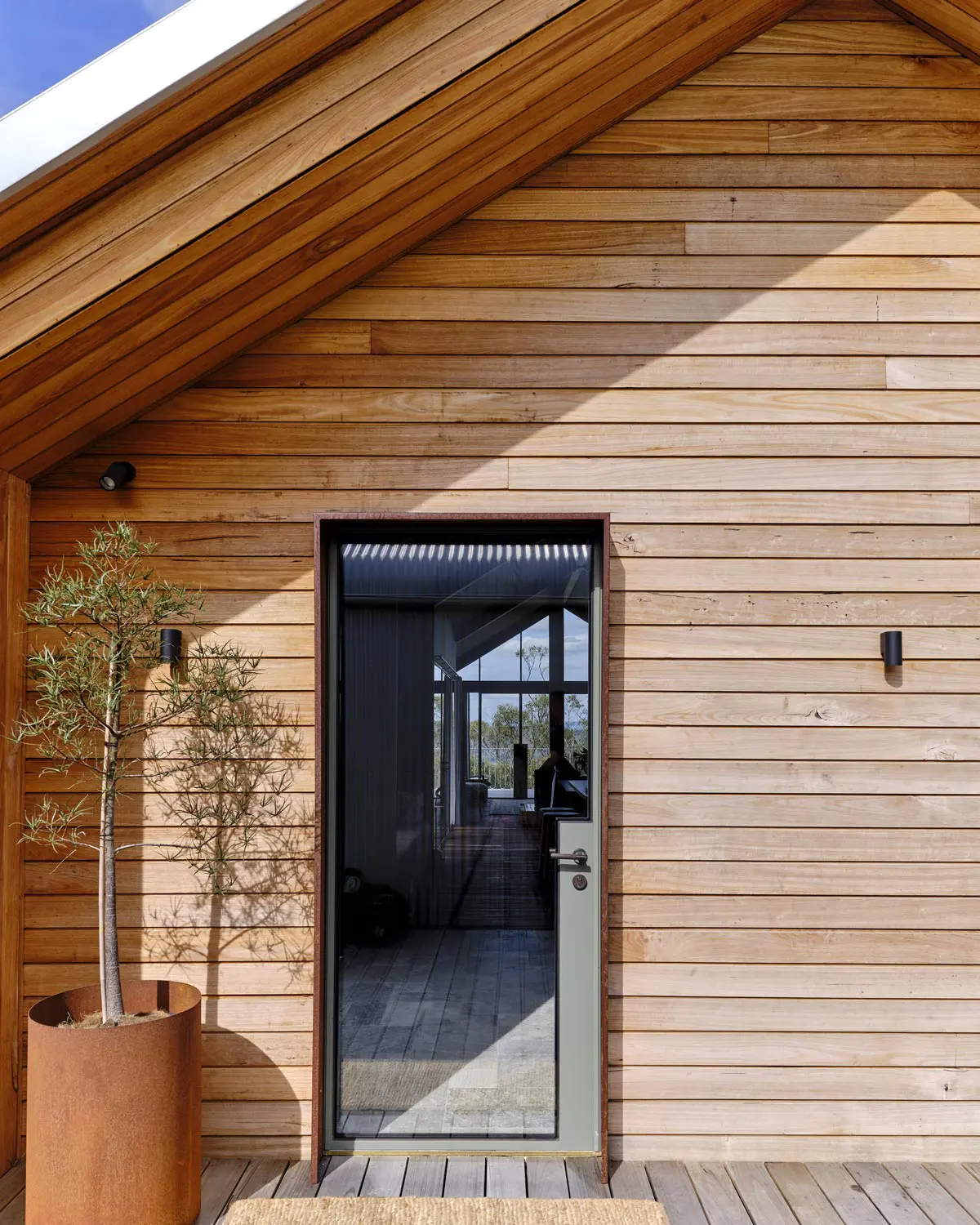 Metro-Steel-Windows-Strath-Creek-Farmhouse-2813