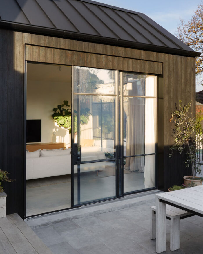 Sliding steel doors. - Image 3