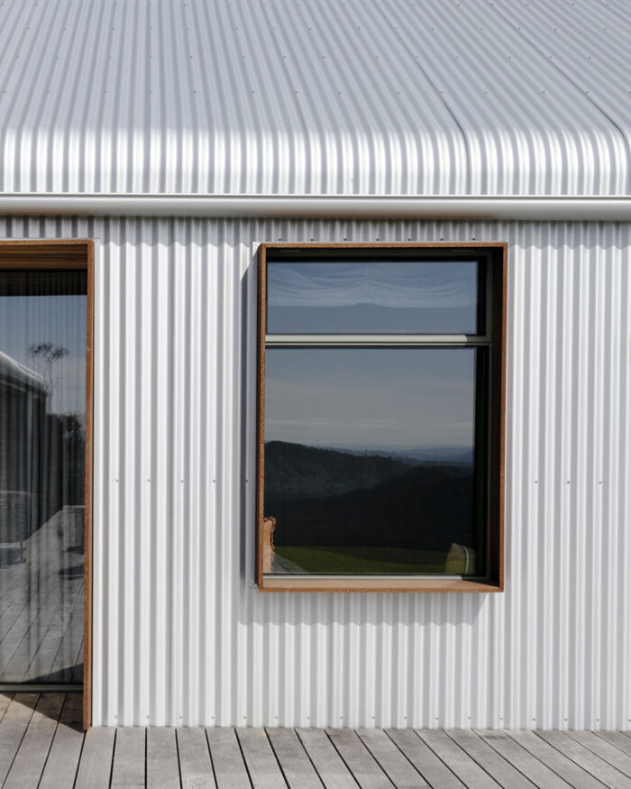 Awning steel windows. - Image 5