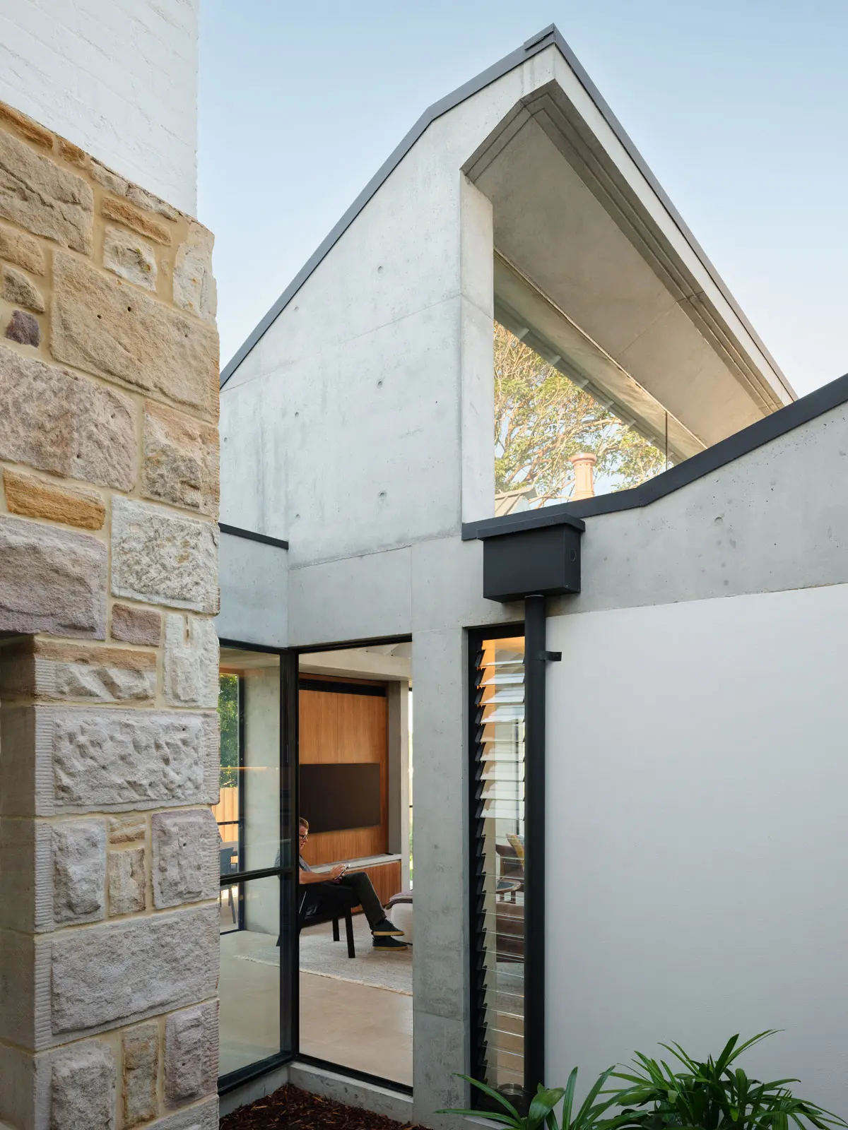 Metro-Steel-Windows-Balmain-Residence-4