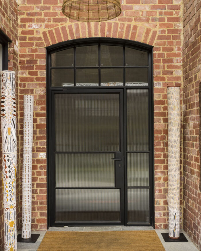 Pivot steel doors. - Image 2