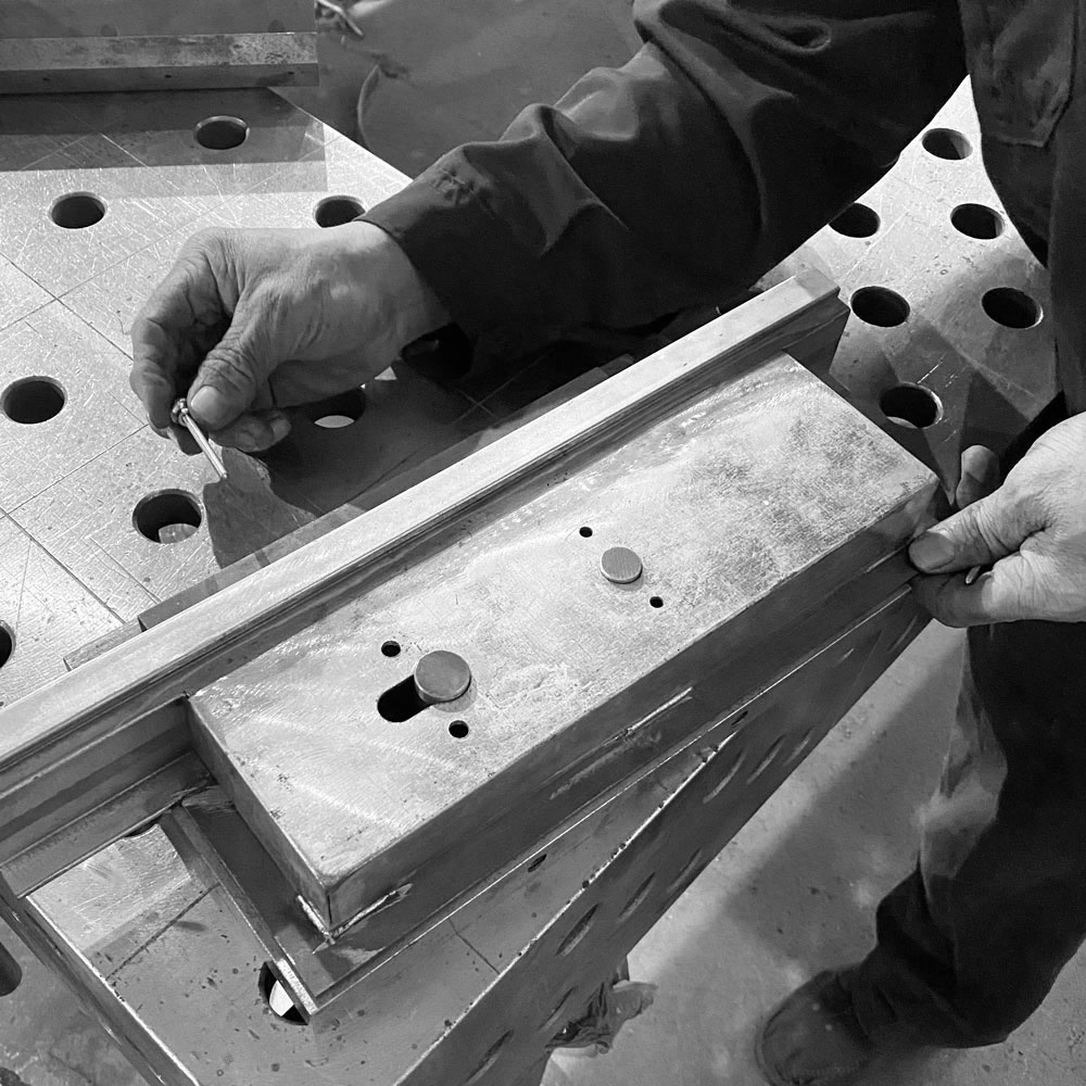 Metro-Steel-Windows-Detailed-0122